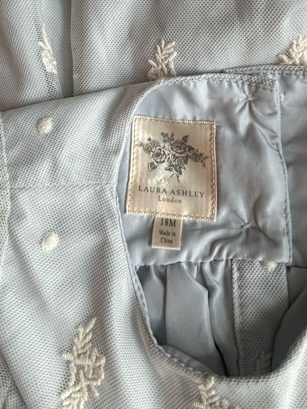 Laura Ashley London Dress size 18 months - Picture 3 of 5